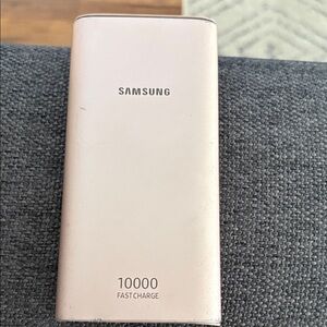 Samsung Rose Gold Portable Power bank charger